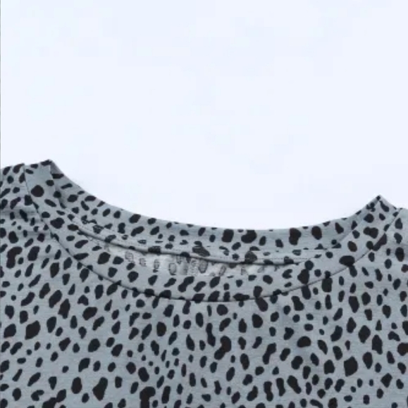 ♥️New gray leopard print tunic - Picture 4 of 12